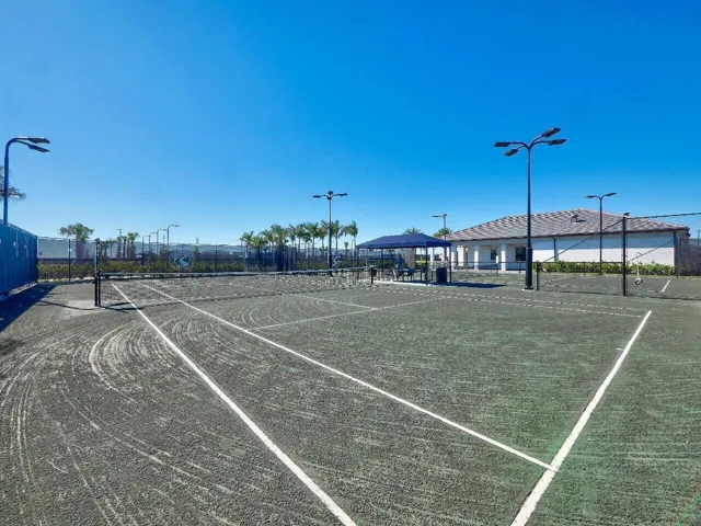 Tennis
