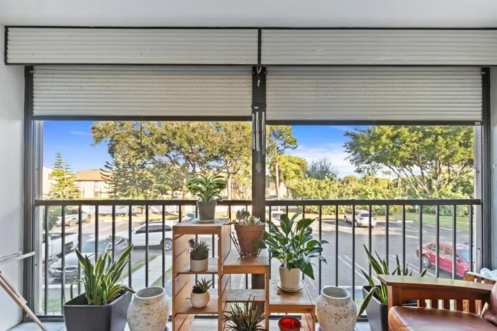 Screened Balcony