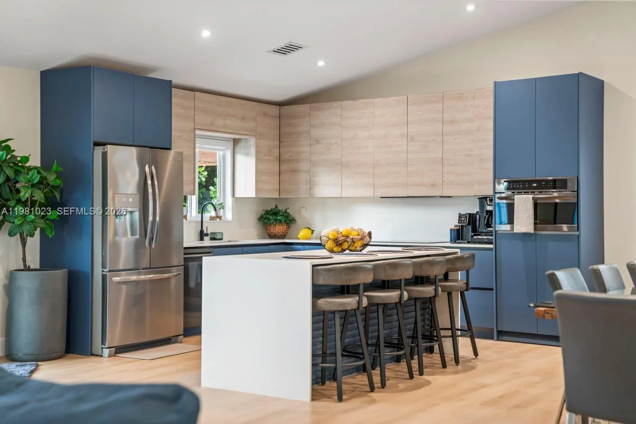Property photo 37