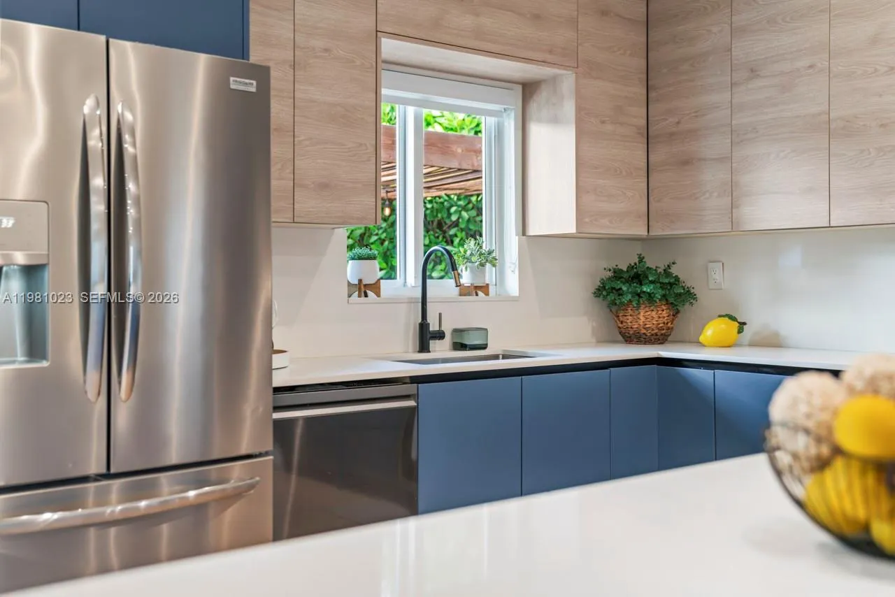 Property photo 35