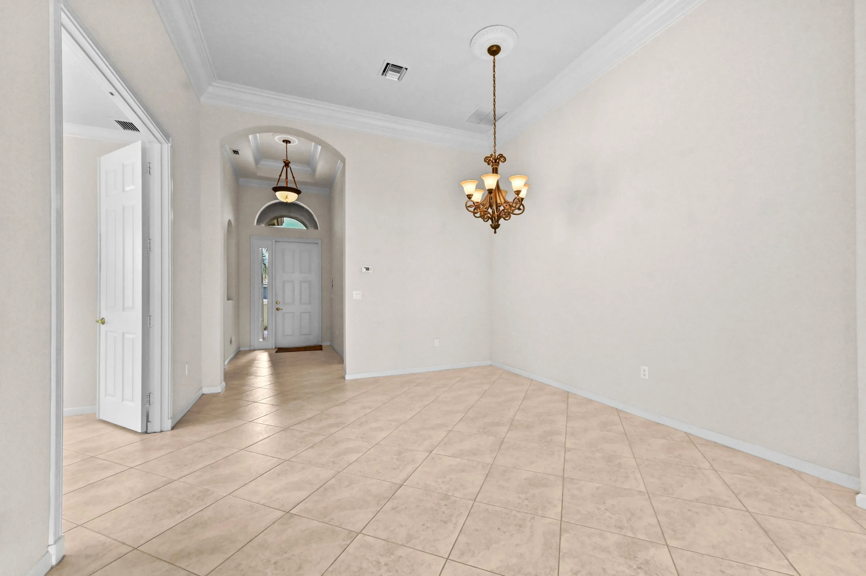 15 Living Room 03