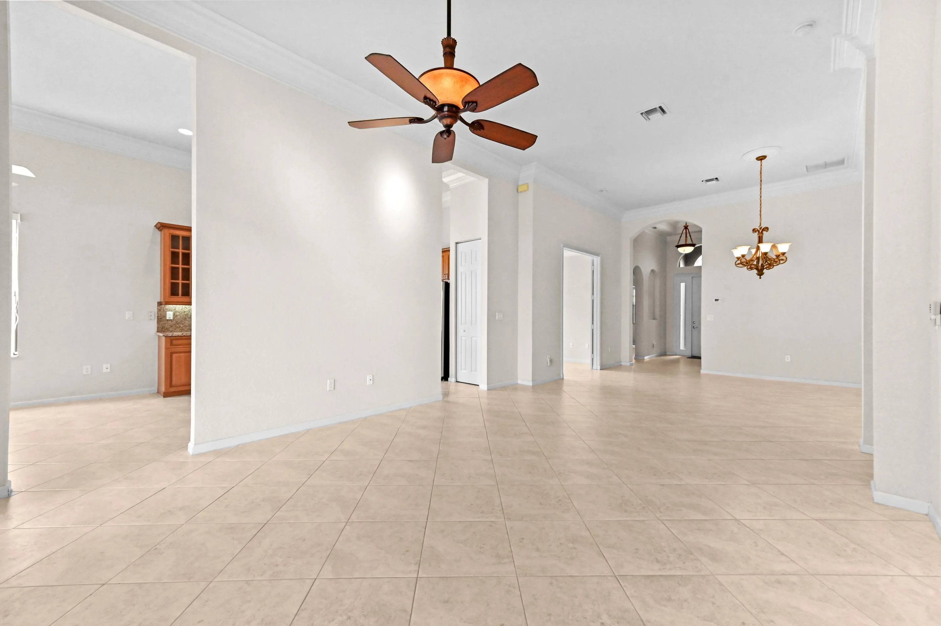 22 Living Room 05