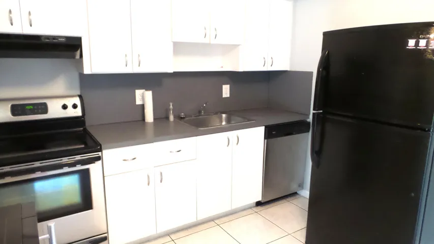 additional kitchen, newer appliances