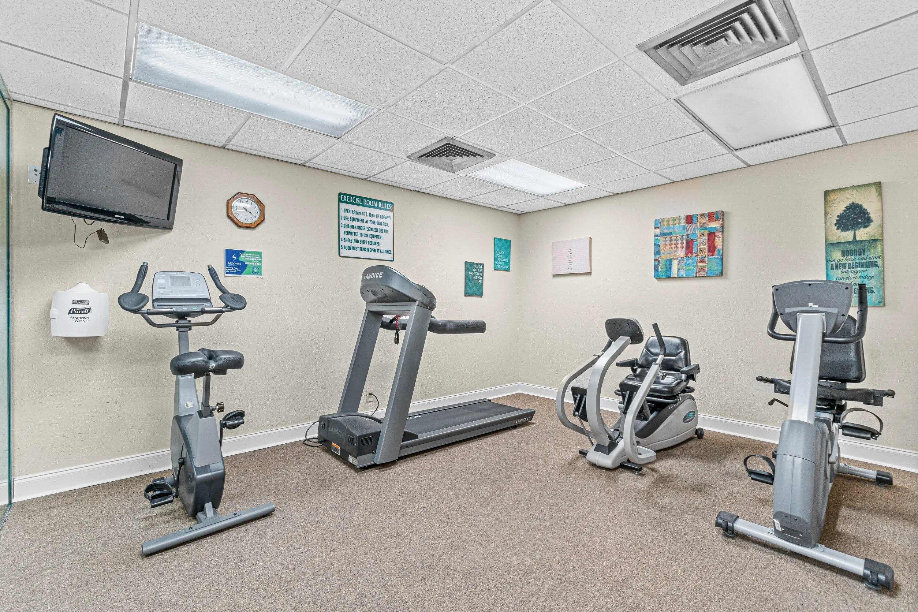 Fitness.Room.031-1020SilkOakTerrace-102-