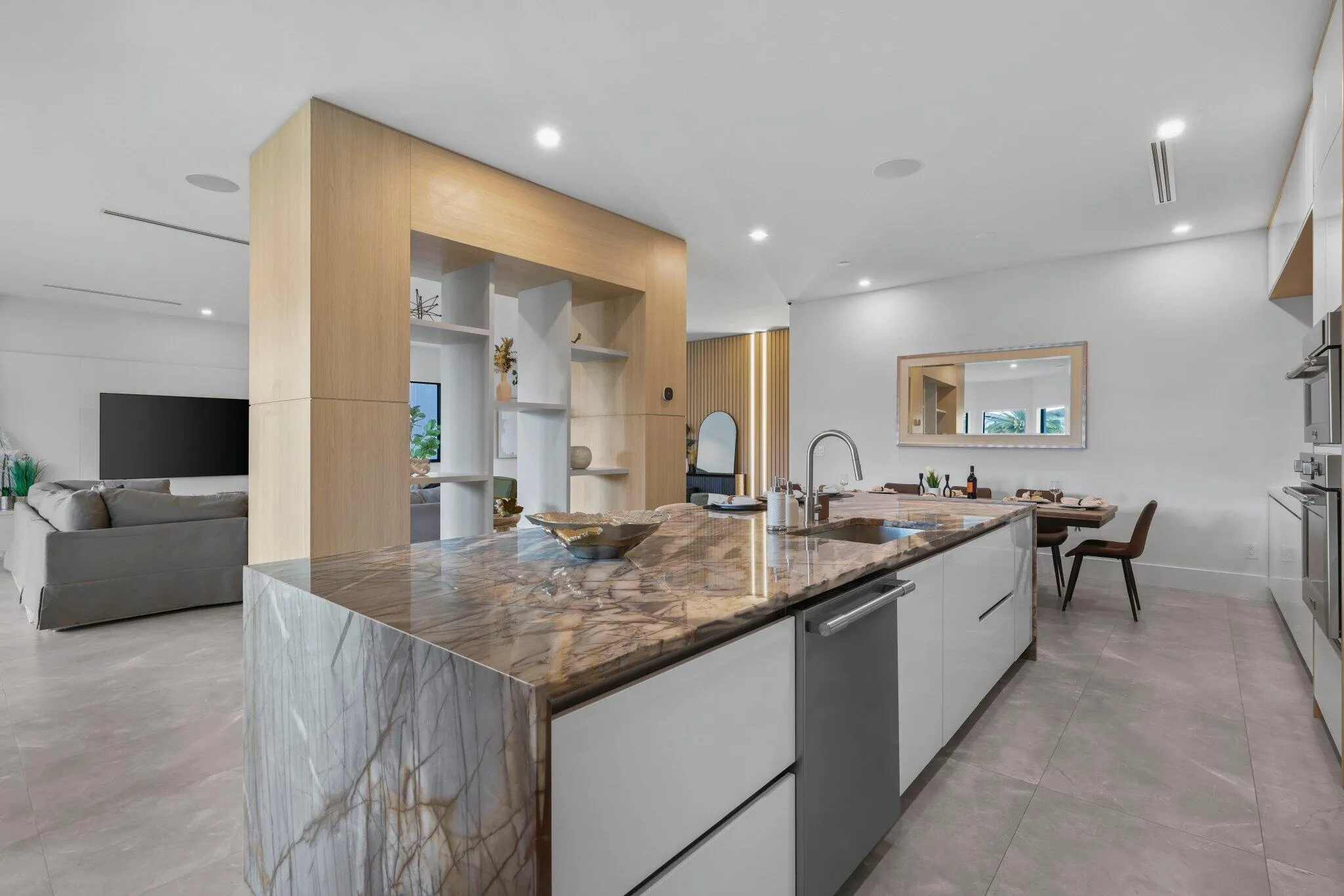 10725 Passage Way - 20.jpg-SMALL