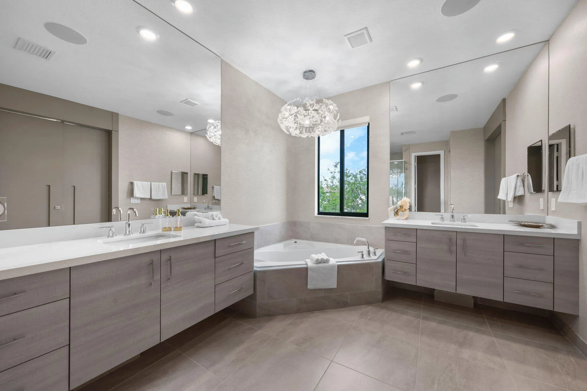 10725 Passage Way - 54.jpg-SMALL