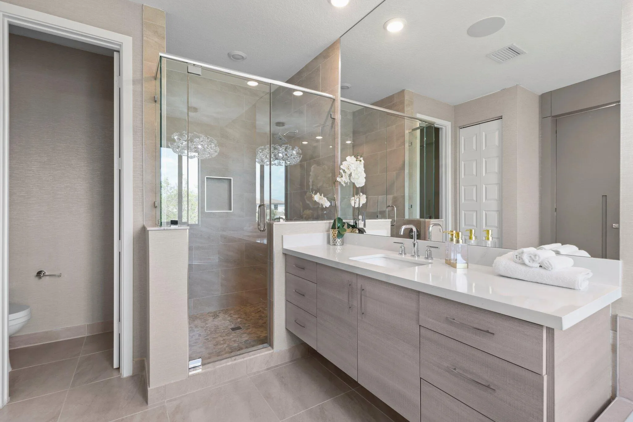 10725 Passage Way - 56.jpg-SMALL