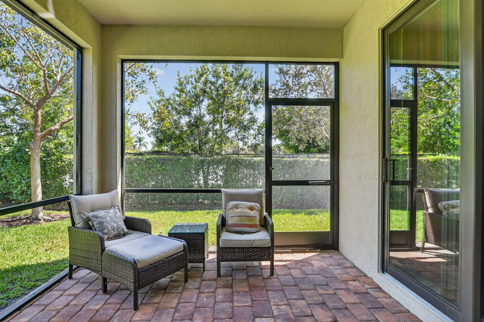 Property photo 33