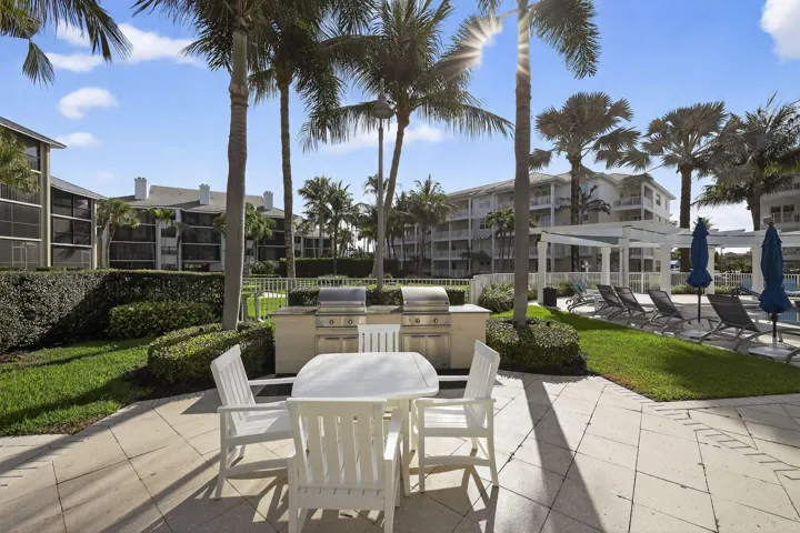 11_915_Bay_Colony_Dr_S_Juno_Beach_FL_334