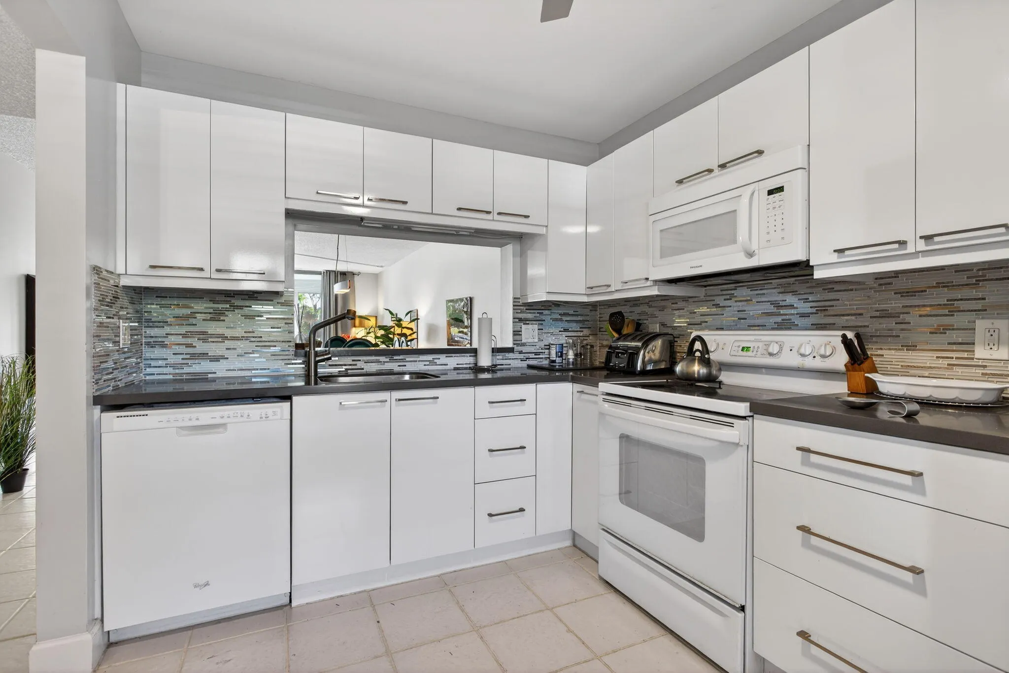 14-web-or-mls-3485-9806