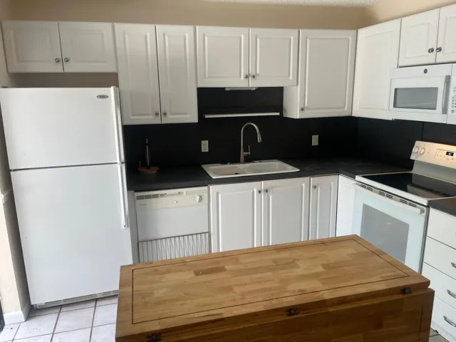 Island Nook in Kitchen