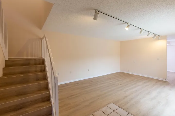 NEW LAMINATED FLOORS