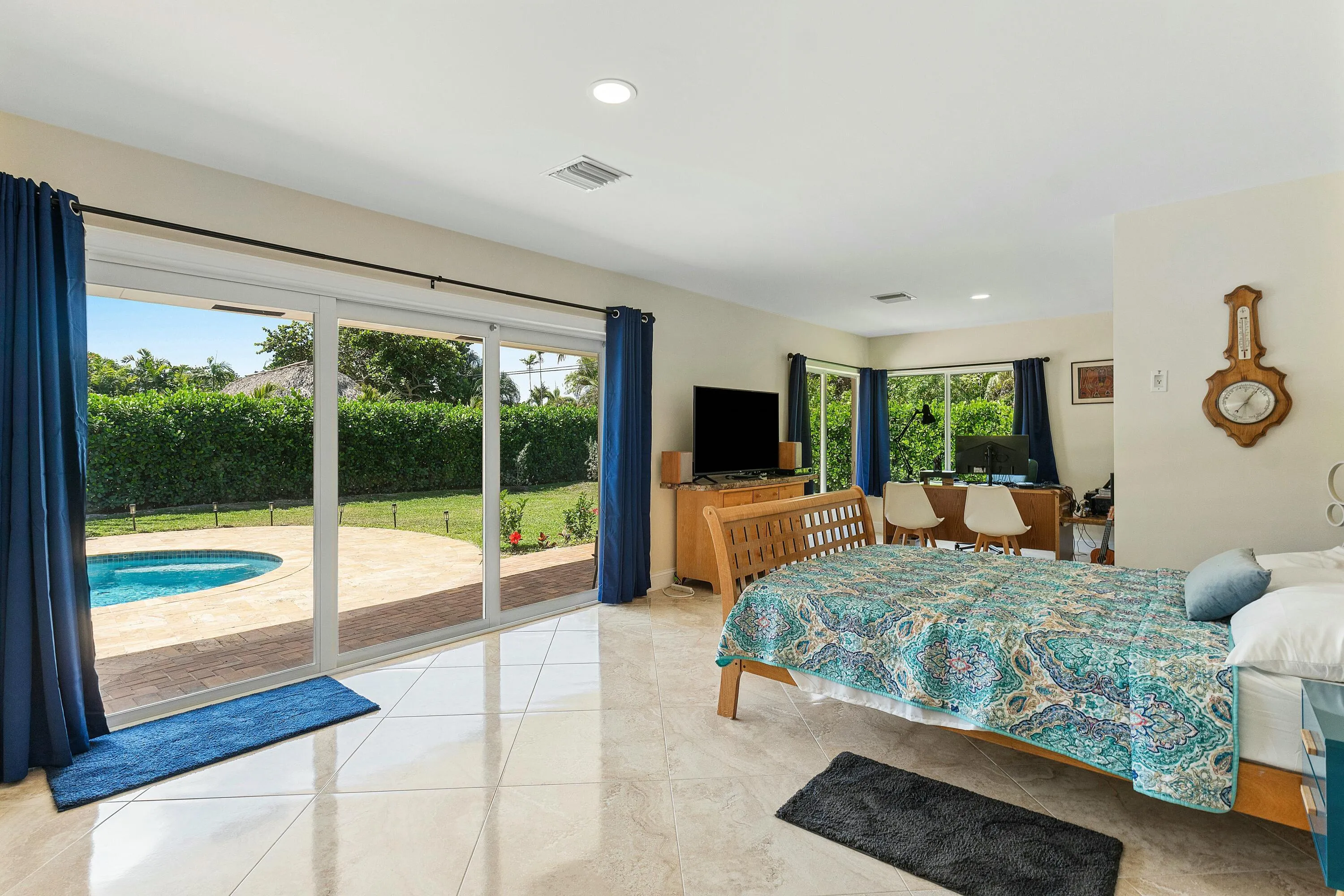Property photo 24