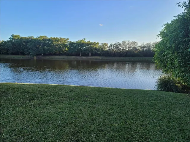 LAKE VIEW (18)