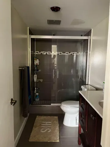 WALTERS-BATHROOM-02
