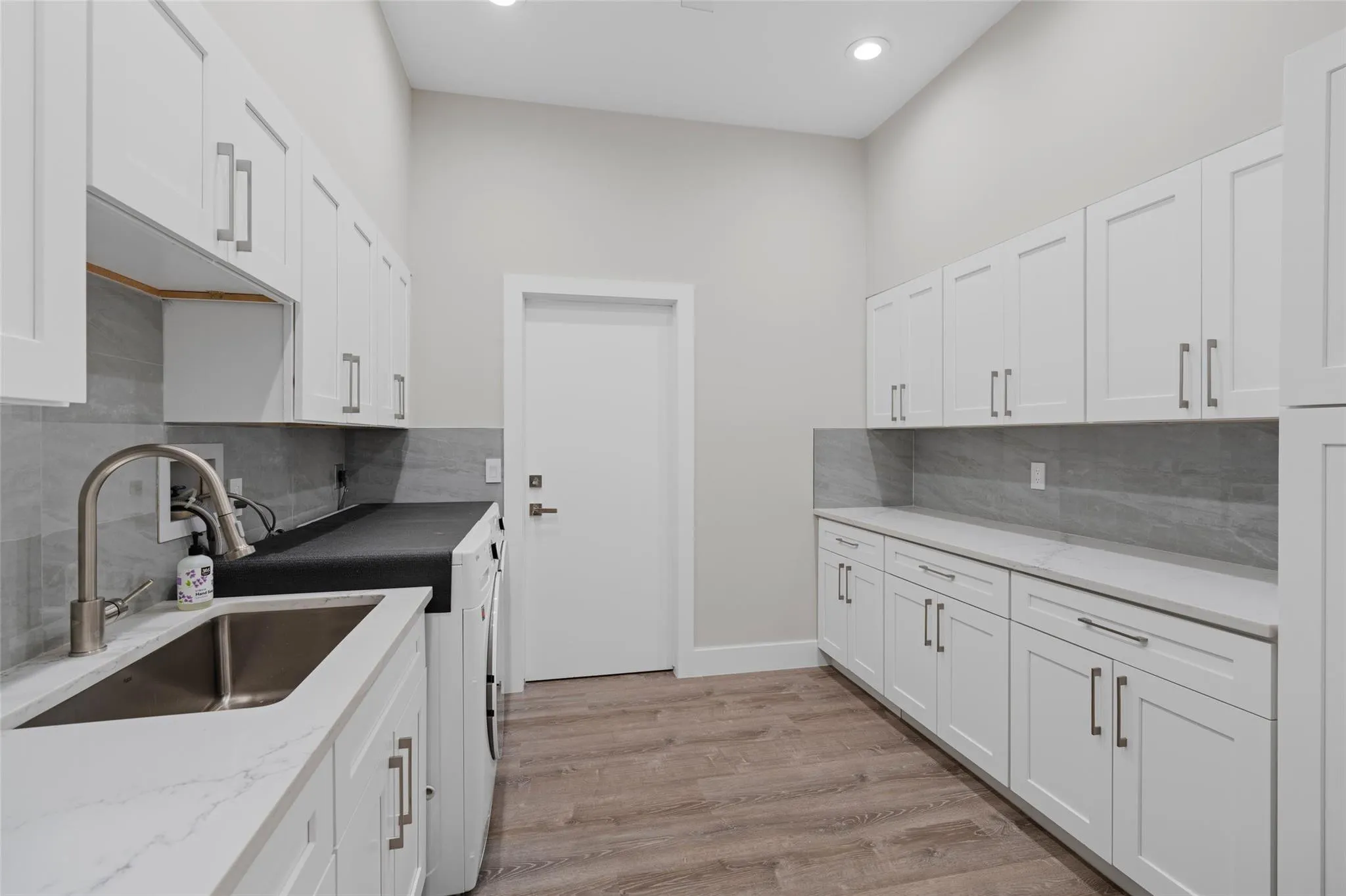 Property photo 46