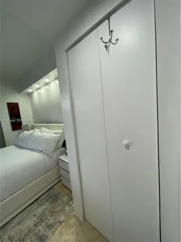 Closet#2