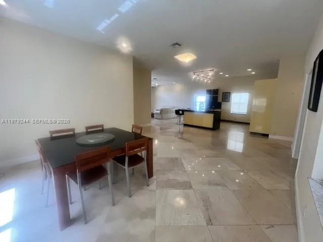OPEN CONCEPT HOME