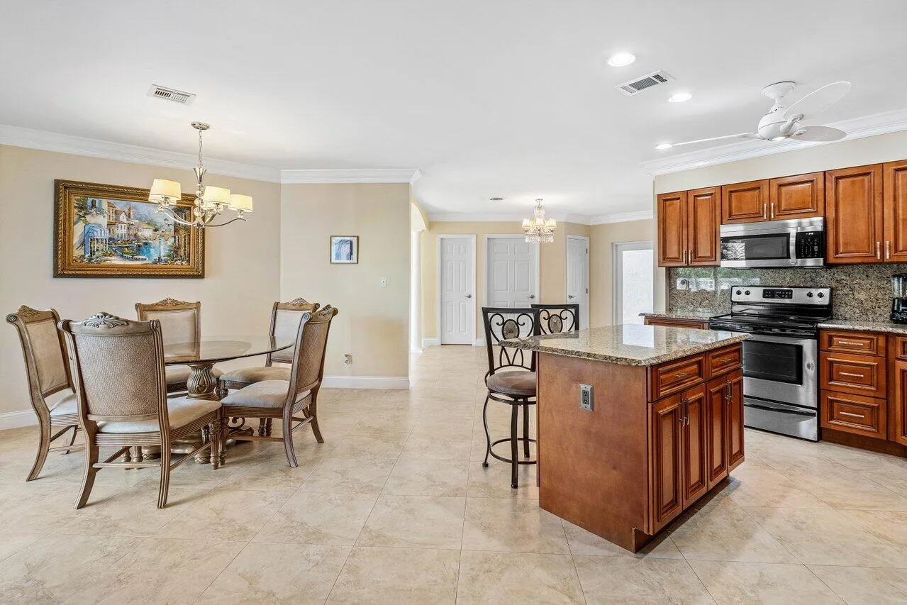 015-899GranadaDrive-BocaRaton-FL-33432-S