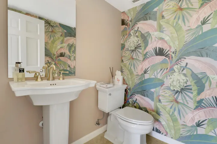 Guest Powder Room