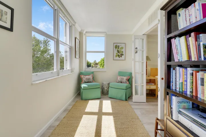 Office/Reading Nook