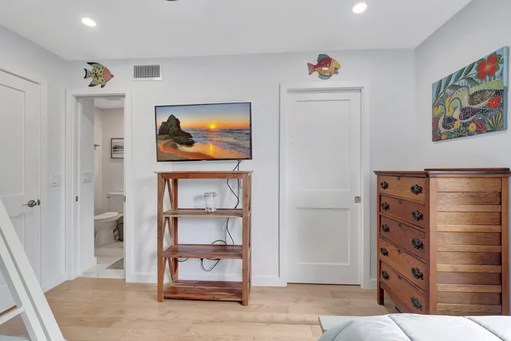 Master Suite 2