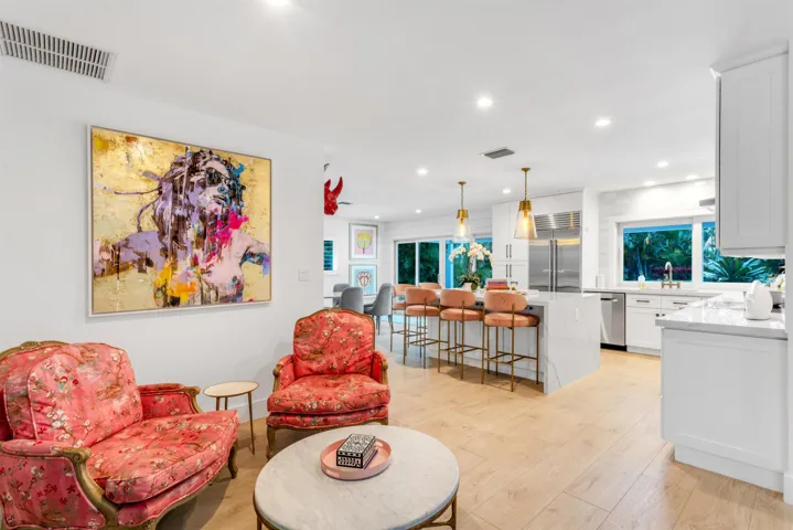 SITTING_AREA_TO_KITCHEN_EB