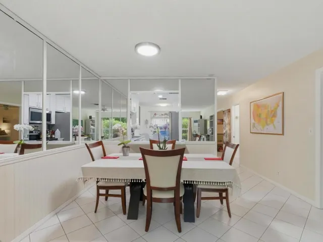 Dining 3