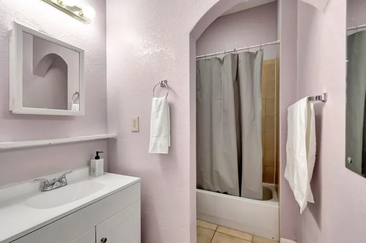 22-web-or-mls-House (22)