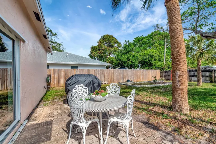 25-web-or-mls-House (25)