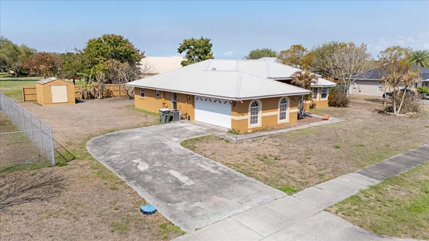 70-1023 Carribbean Ave Clewiston (70)