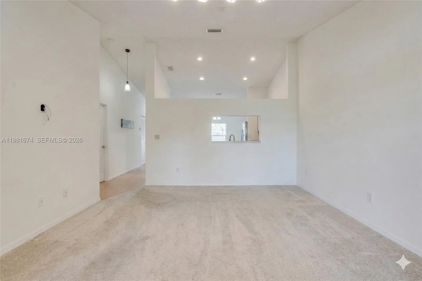 Dinning and Living Room Without furnitures