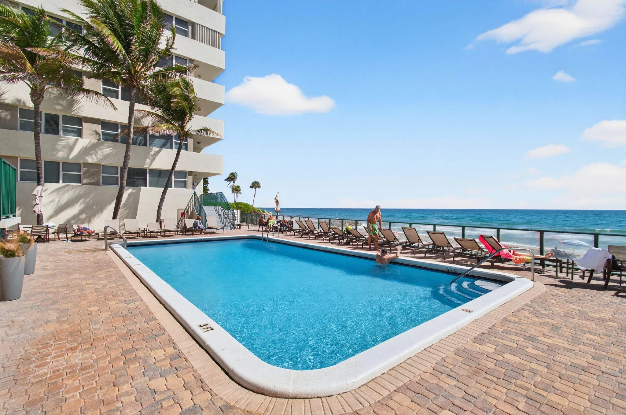 Oceanside Pool