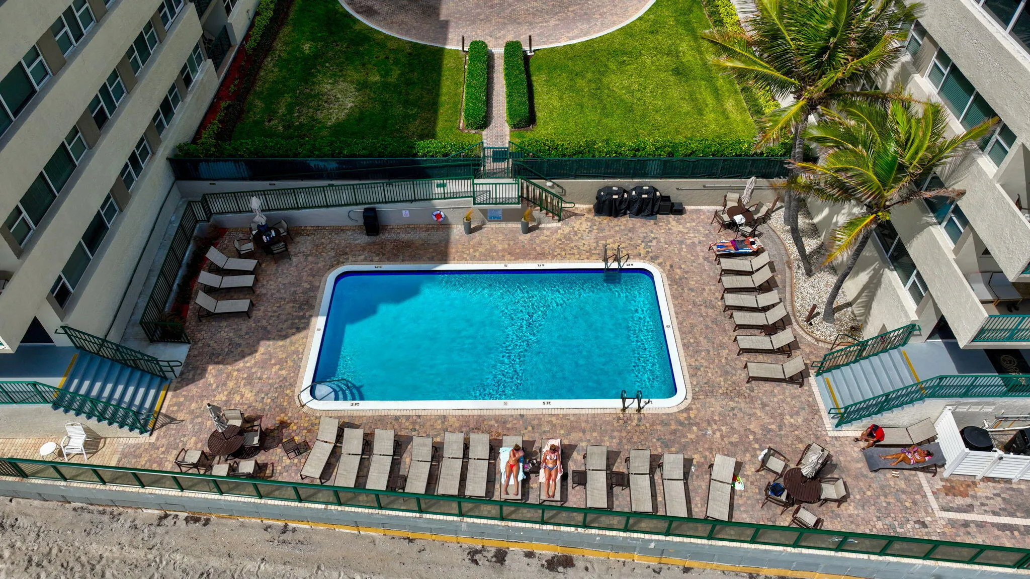 Oceanside Pool