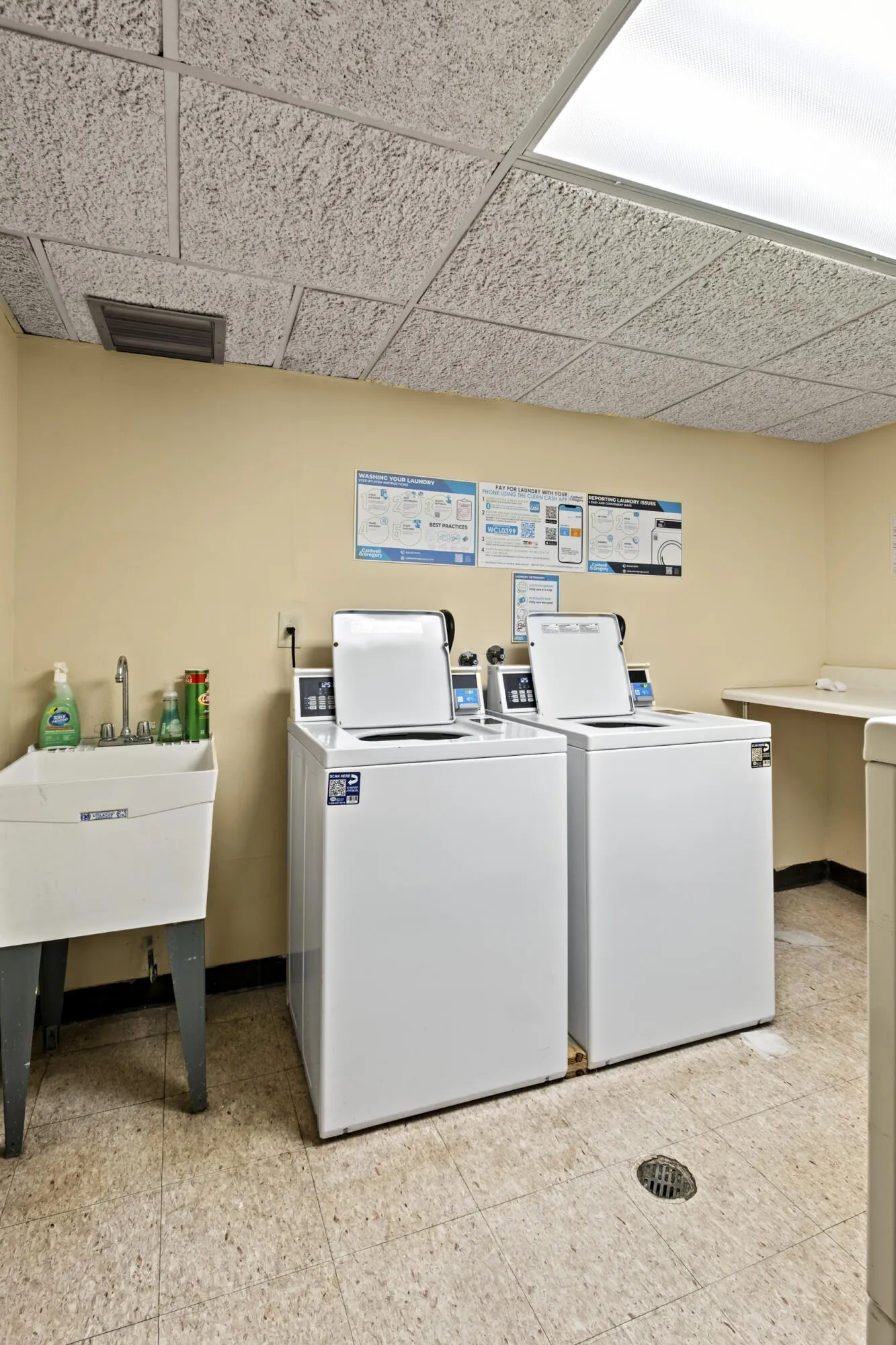 Washer & Dryer