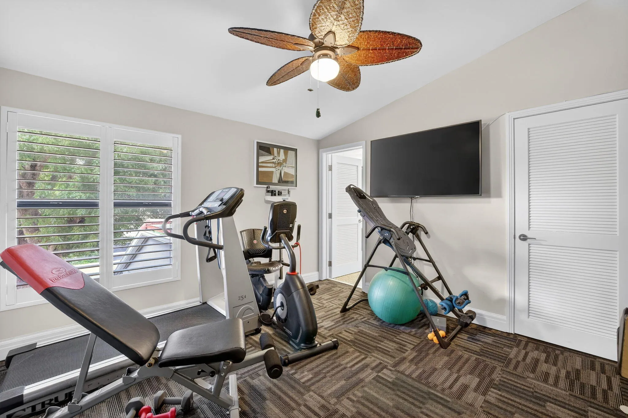 70-web-or-mls-70-web-or-mls-699A7468