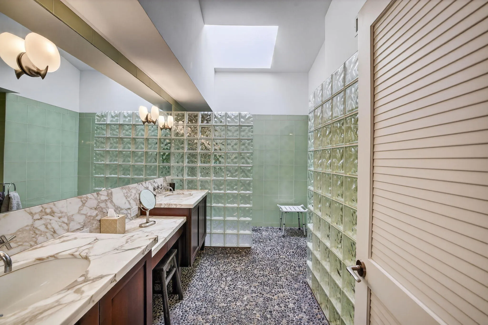 55-web-or-mls-55-web-or-mls-699A7332