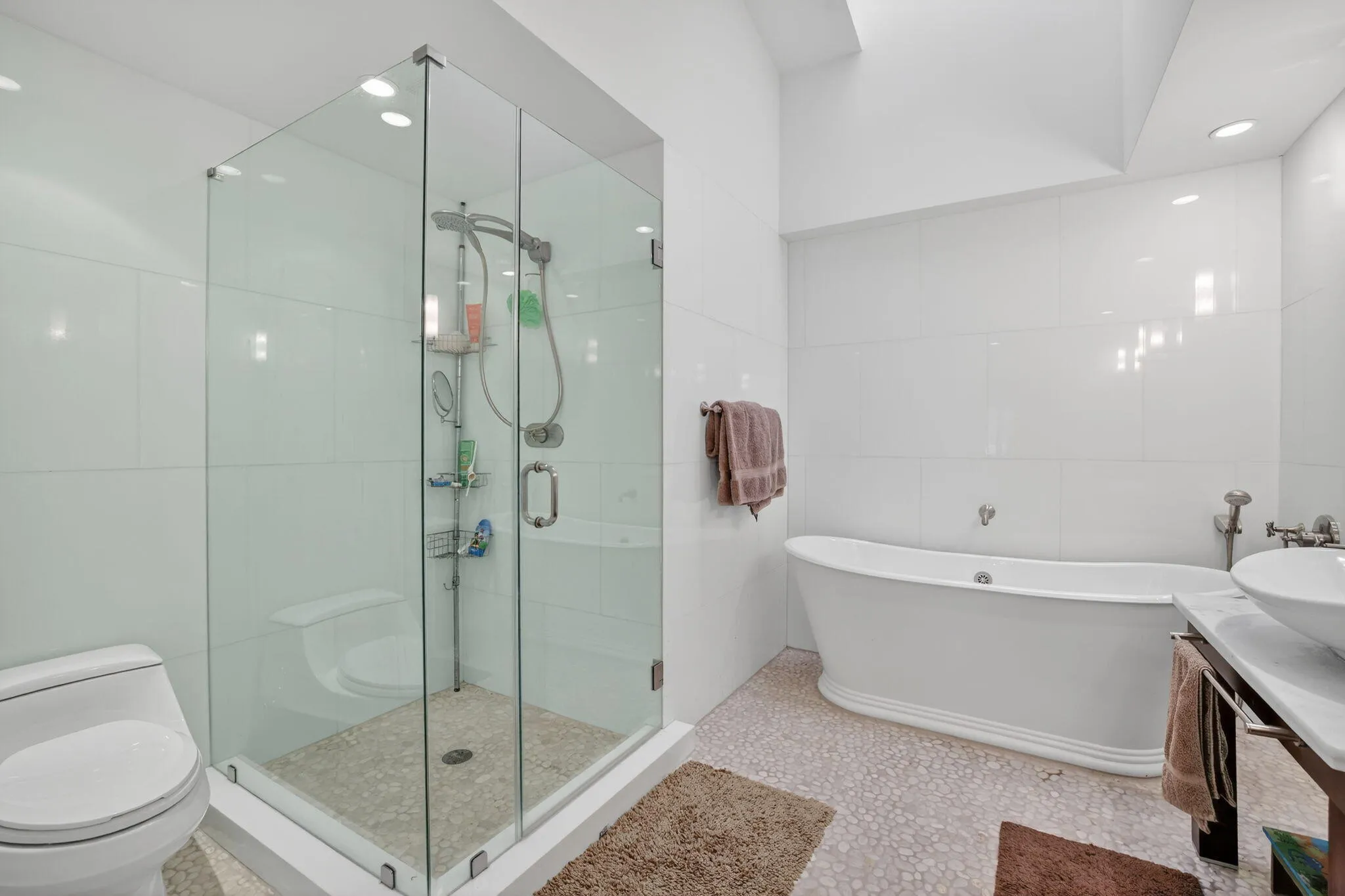 68-web-or-mls-68-web-or-mls-699A7432