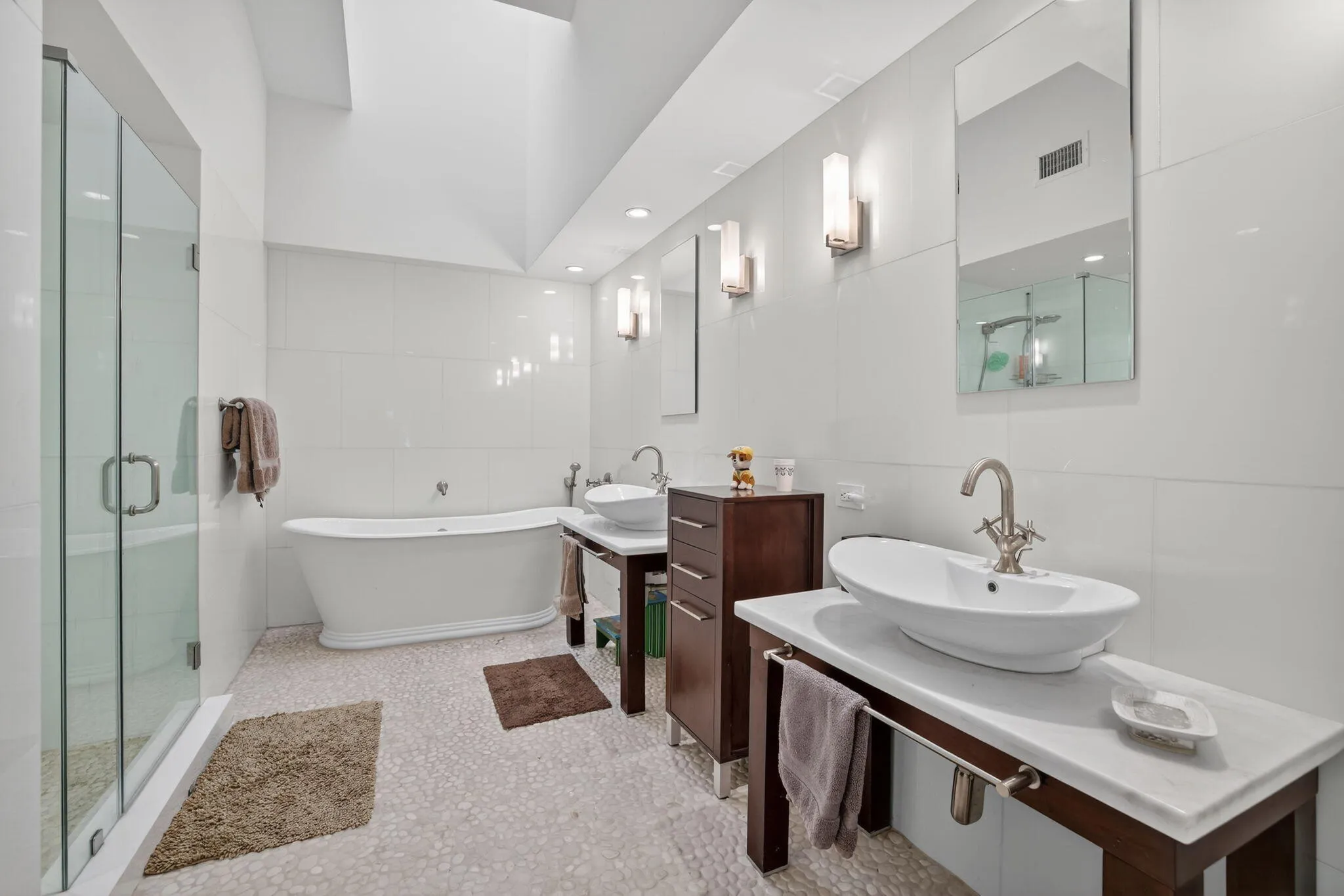 67-web-or-mls-67-web-or-mls-699A7427