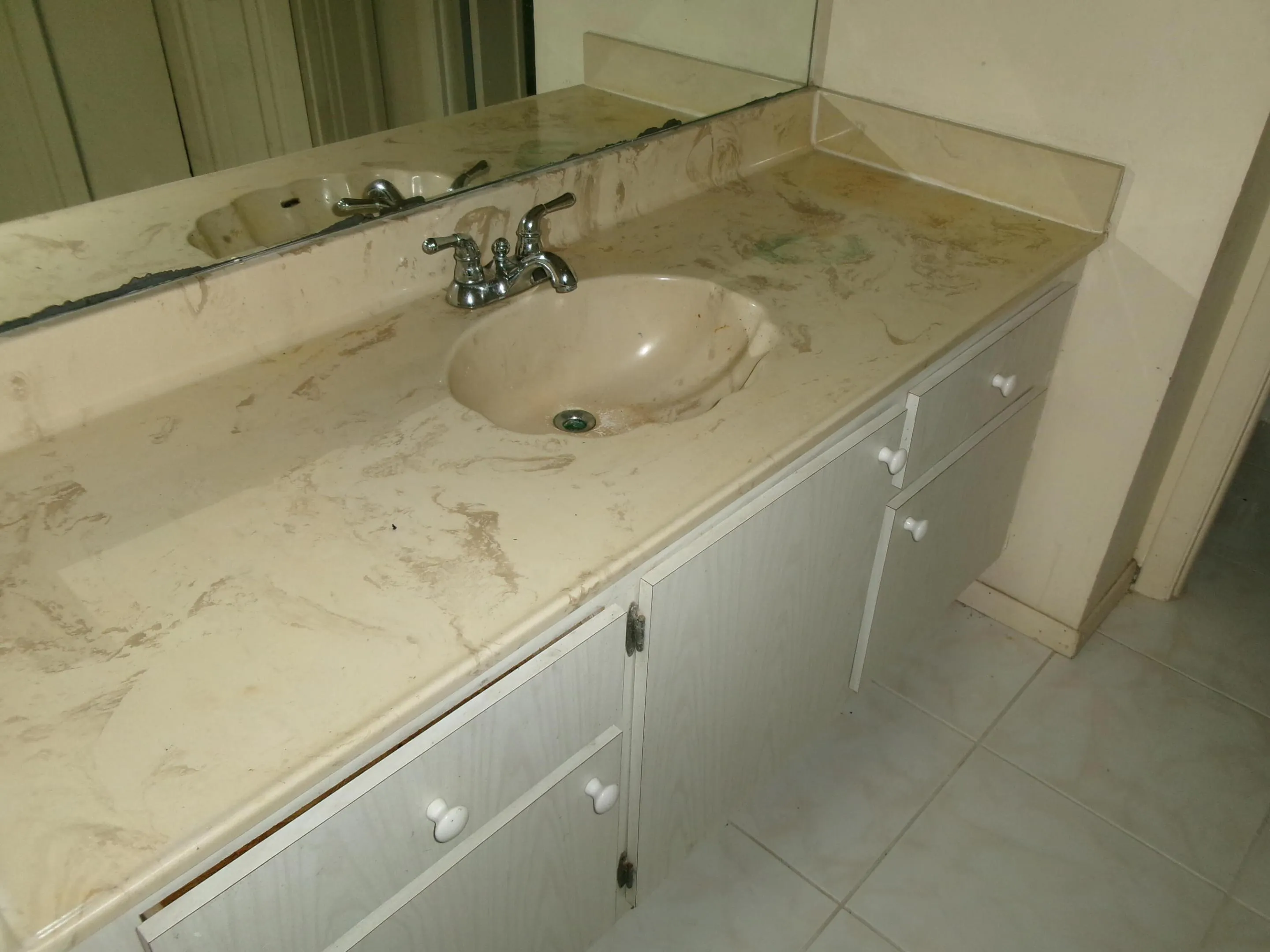 6190MBATHVANITY0115