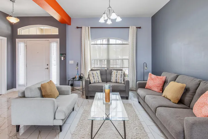 4633 SW Junietta Terrace-22