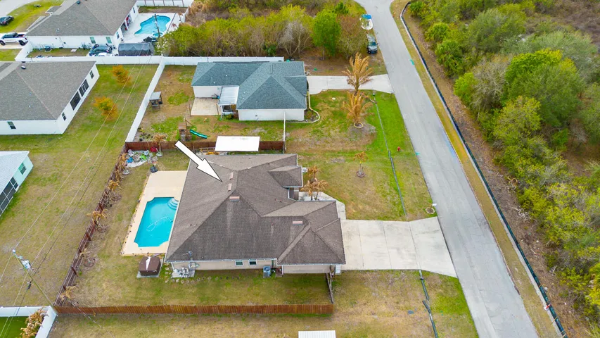 4633 SW Junietta Terrace-2