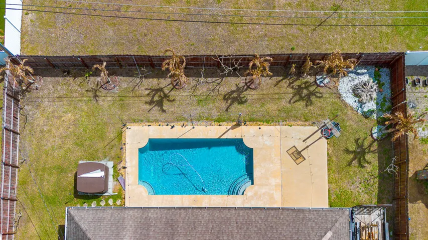 4633 SW Junietta Terrace-5