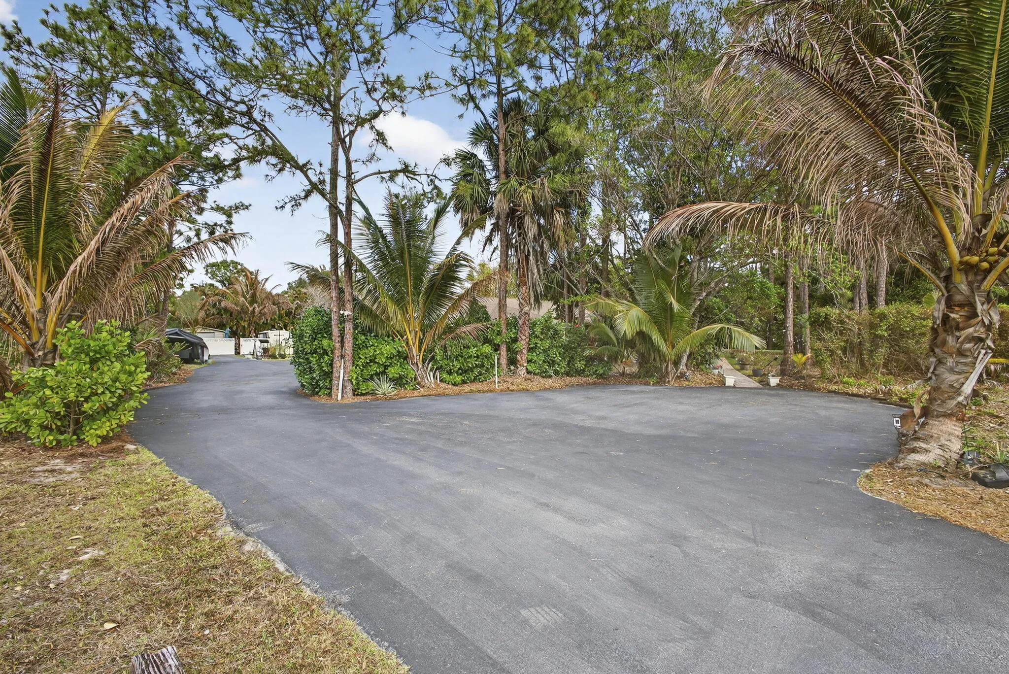 Driveway / Extra Parking