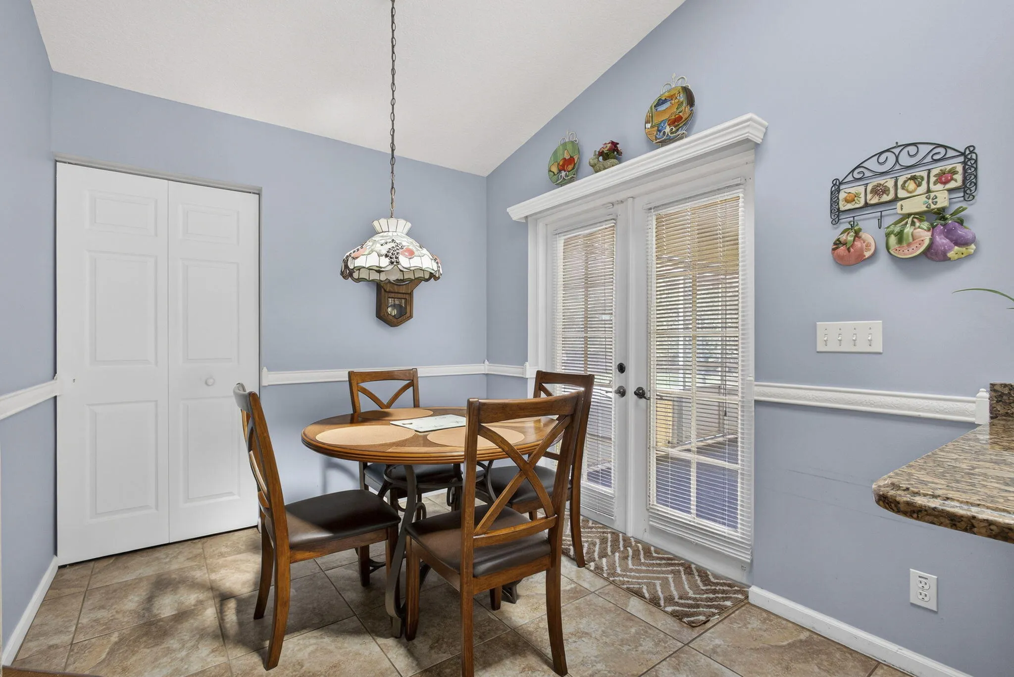 Breakfast Nook