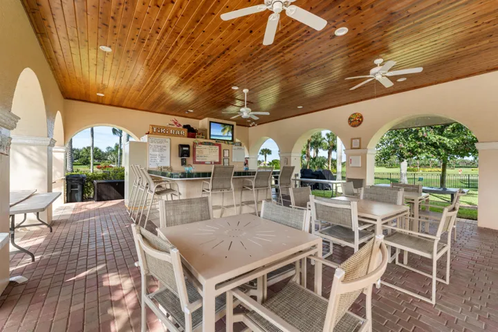 47_psl cascade- outdoor tiki bar