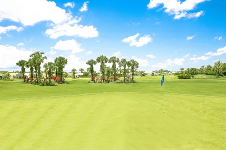 9 hole Golf Course