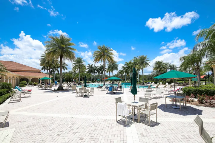POOL DECK