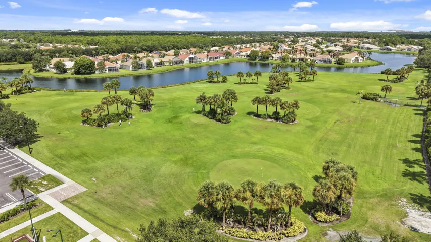 9 hole golf course and all amenities included in low HOA fee
