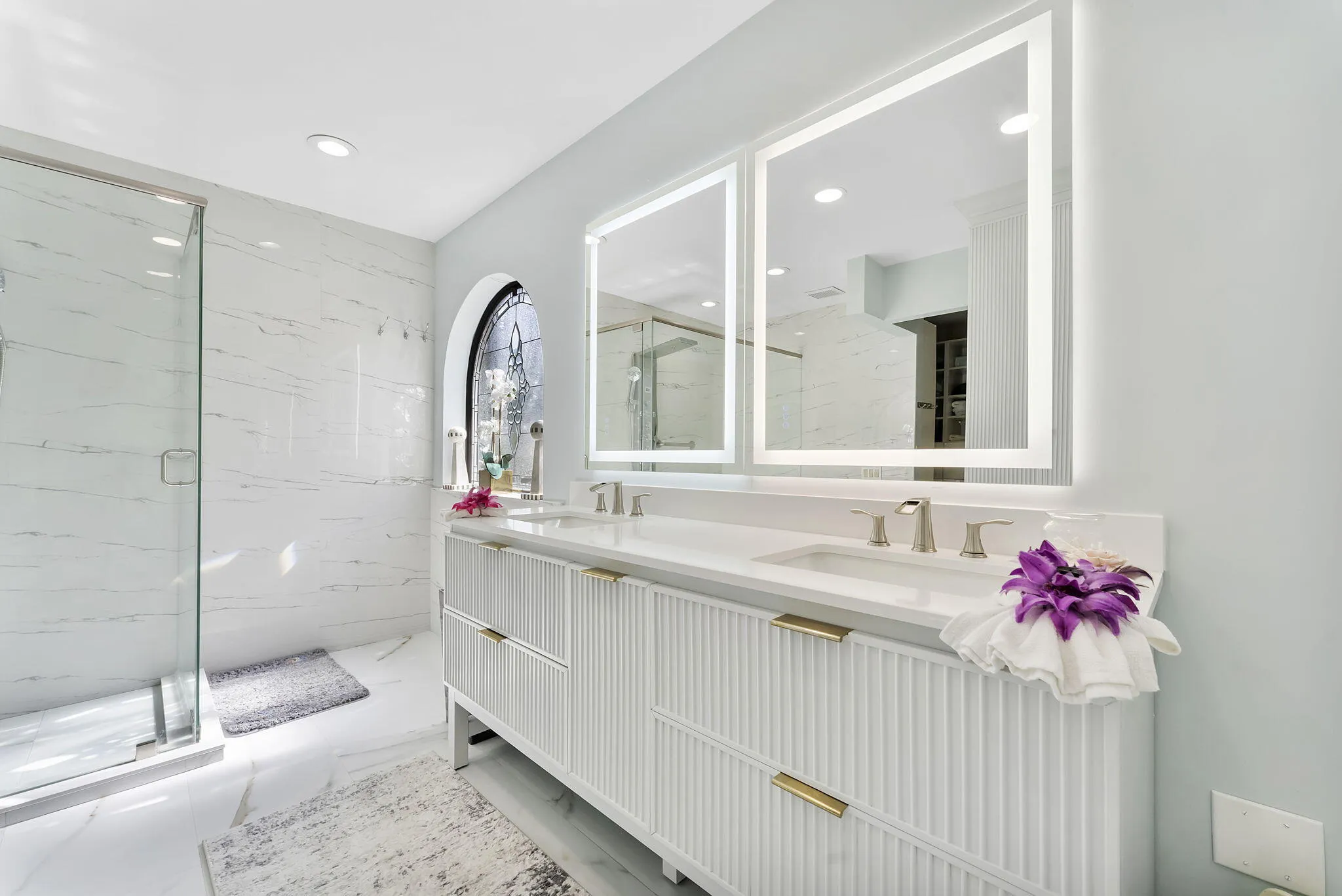 Updated Primary Bathroom